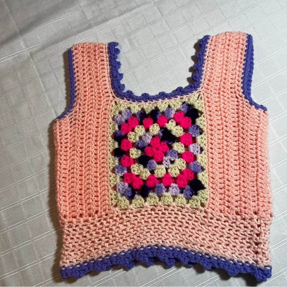 Vintage 1970's Handmade Crochet Pink and Purple Tank Top Granny Square Retro - Picture 3 of 10